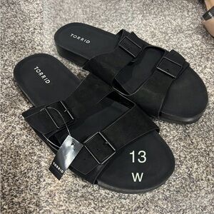 NWT Black torrid sandal